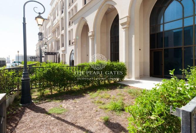 983587 - Property Image 3