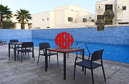 Compound - 4 Bedrooms - 5 Bathrooms for rent in Al Maamoura - Al Maamoura - Doha