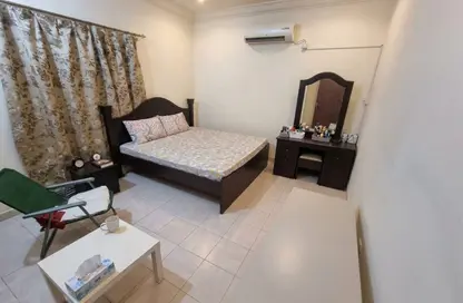 Apartment - 1 Bedroom - 1 Bathroom for rent in Umm Al Seneem Street - Ain Khaled - Doha