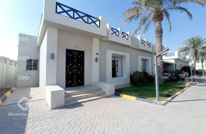 Compound - 3 Bedrooms - 3 Bathrooms for rent in Al Thumama - Al Thumama - Doha