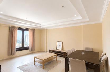 Apartment - 2 Bedrooms - 2 Bathrooms for rent in West Porto Drive - Porto Arabia - The Pearl Island - Doha
