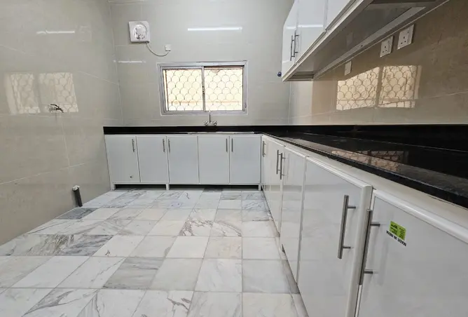 63810185 - Property Image 2