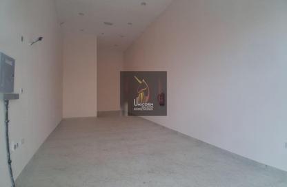 Shop - Studio - 1 Bathroom for rent in Al Soudan - Al Soudan - Doha