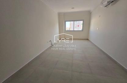 Apartment - 3 Bedrooms - 4 Bathrooms for rent in Old Airport Road - Old Airport Road - Doha