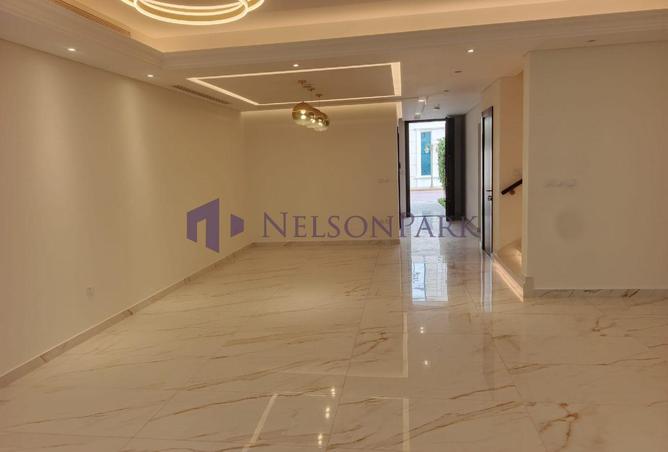 53669281 - Property Image 3