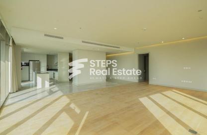 Apartment - 1 Bedroom - 2 Bathrooms for sale in Seef Lusail Tower 1 - Seef Lusail - Lusail City - Lusail