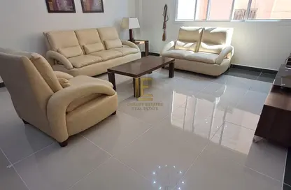 Apartment - 1 Bedroom - 2 Bathrooms for rent in Musheireb - Musheireb - Doha