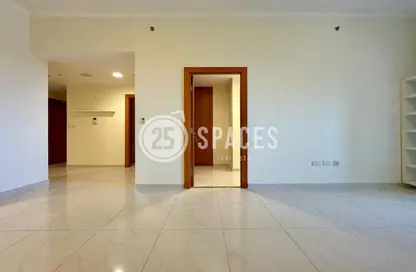 Apartment - 2 Bedrooms - 3 Bathrooms for rent in Viva East - Viva Bahriyah - The Pearl Island - Doha