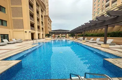 Apartment - 1 Bedroom - 2 Bathrooms for rent in East Porto Drive - Porto Arabia - The Pearl Island - Doha