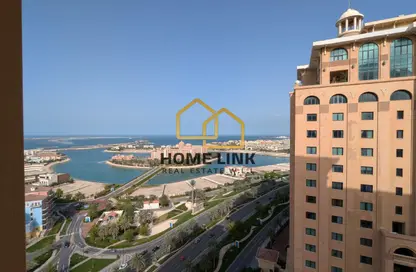 Apartment - 1 Bedroom - 2 Bathrooms for rent in West Porto Drive - Porto Arabia - The Pearl Island - Doha