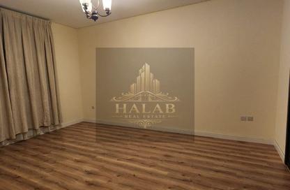 Compound - 6 - 6 for rent in Izghawa - Izghawa - Doha