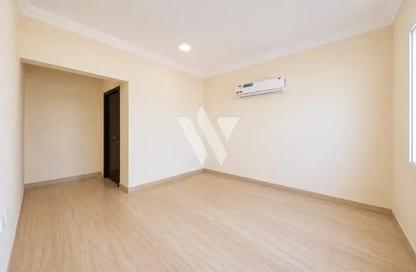 Villa - 6 - 5 for sale in Al Sakhama - Doha Villa - 6 - 5 for sale in Al Sakhama - Doha
