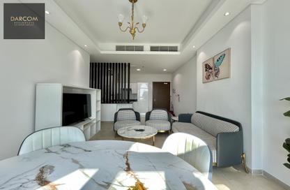 Apartment - 2 Bedrooms - 2 Bathrooms for rent in Burj Al Marina - Marina District - Lusail