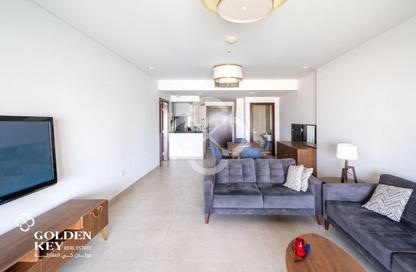 Apartment - 1 - 2 for rent in Viva East - Viva Bahriyah - The Pearl Island - Doha