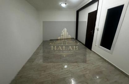 Apartment - 1 Bedroom - 1 Bathroom for rent in Duhail Villas - Al Duhail - Doha