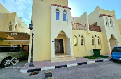 مجمع سكني - 4 غرف نوم - 5 حمامات للايجار في شارع الوعب - الوعب - الدوحة