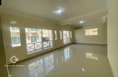 Compound - 3 Bedrooms - 3 Bathrooms for rent in Al Gharrafa - Al Gharrafa - Doha