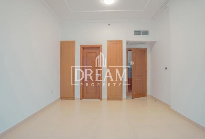 56670217 - Property Image 2