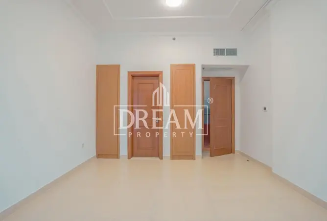 56670217 - Property Image 2