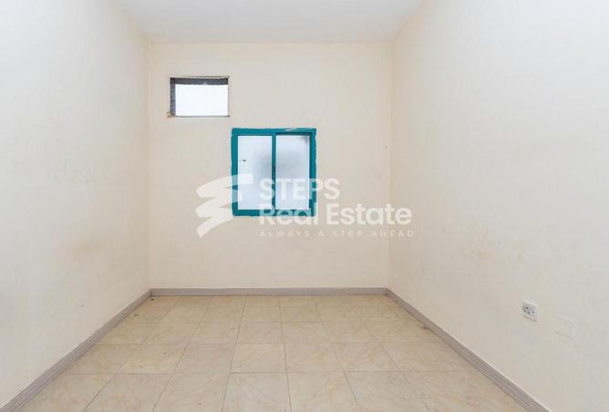 53098845 - Property Image 2