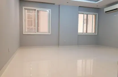 Apartment - 2 Bedrooms - 2 Bathrooms for rent in Al Sadd - Al Sadd - Doha