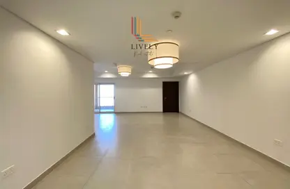 شقة - غرفة نوم - 2 حمامات للايجار في فيفا غرب - فيفا بحرية - جزيرة اللؤلؤة - الدوحة