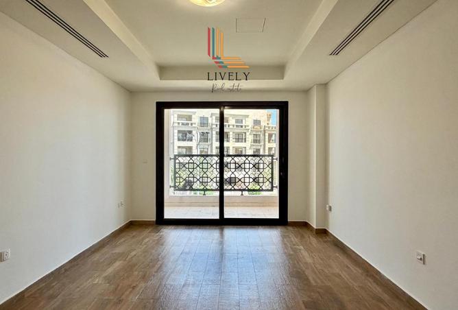 53144398 - صورة العقار 3