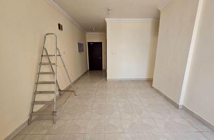 Apartment - 2 Bedrooms - 2 Bathrooms for rent in Old Airport Road - Old Airport Road - Doha Apartment - 2 Bedrooms - 2 Bathrooms for rent in Old Airport Road - Old Airport Road - Doha
