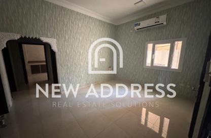 Apartment - 2 Bedrooms - 3 Bathrooms for rent in Al Sadd - Doha