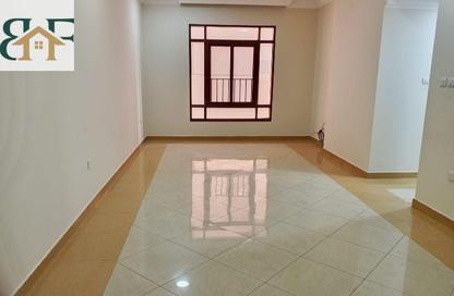 Apartment - 2 Bedrooms - 2 Bathrooms for rent in Al Mansoura - Al Mansoura - Doha