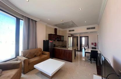 Apartment - 1 Bedroom - 2 Bathrooms for rent in Umm Ghwailina Comm - Umm Ghuwalina - Umm Ghuwailina - Doha Apartment - 1 Bedroom - 2 Bathrooms for rent in Umm Ghwailina Comm - Umm Ghuwalina - Umm Ghuwailina - Doha