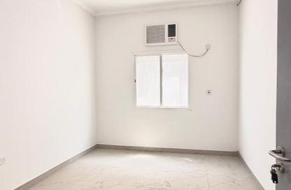 Labor Camp - Studio - 7+ for rent in Birkat Al Awamer - Al Wakra