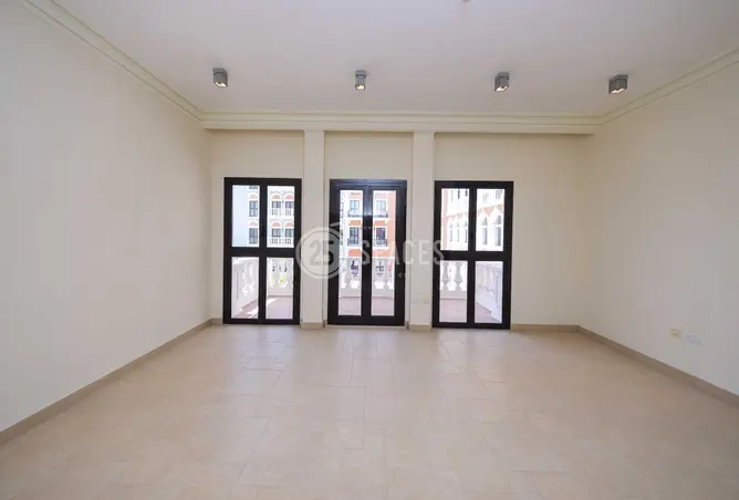 62860837 - Property Image 3