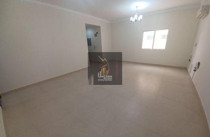 Apartment - 2 Bedrooms - 3 Bathrooms for rent in Anas Street - Fereej Bin Mahmoud North - Fereej Bin Mahmoud - Doha