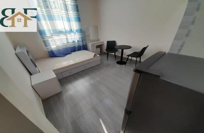 Apartment - Studio - 1 Bathroom for rent in Umm Ghwailina Comm - Umm Ghuwalina - Umm Ghuwailina - Doha Apartment - Studio - 1 Bathroom for rent in Umm Ghwailina Comm - Umm Ghuwalina - Umm Ghuwailina - Doha