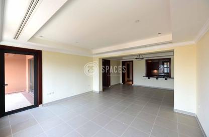 Townhouse - 2 - 3 for rent in Porto Arabia Townhouses - Porto Arabia - The Pearl Island - Doha
