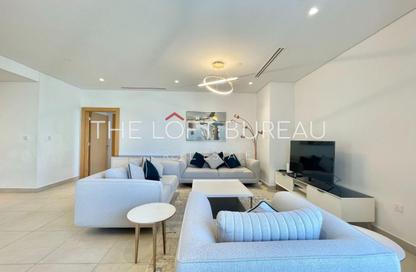 Apartment - 2 Bedrooms - 3 Bathrooms for rent in Floresta Gardens - Floresta Gardens - The Pearl Island - Doha