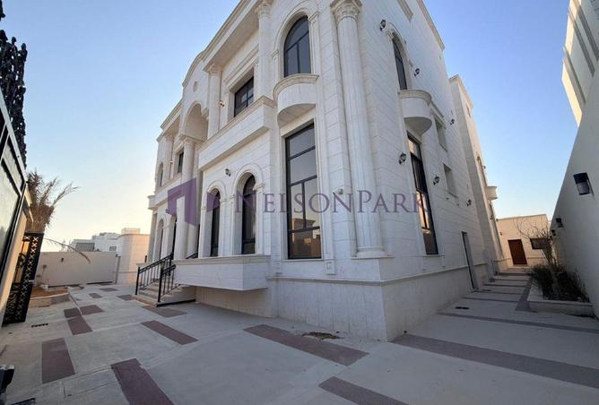 57252496 - Property Image 2