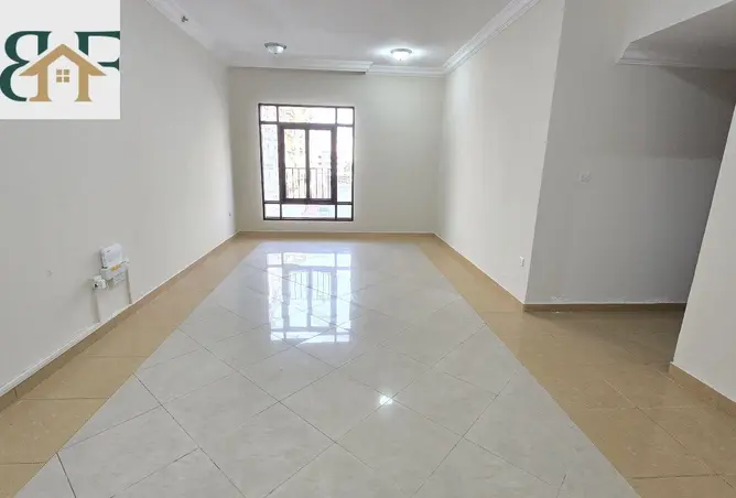 63253602 - Property Image 2