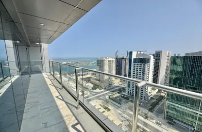 Apartment - 2 Bedrooms - 3 Bathrooms for rent in Lusail Marina Heights - Marina District - Lusail