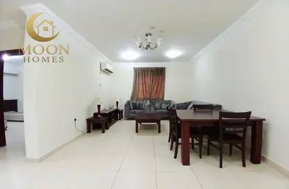 Apartment - 2 Bedrooms - 2 Bathrooms for rent in Al Mansoura - Al Mansoura - Doha