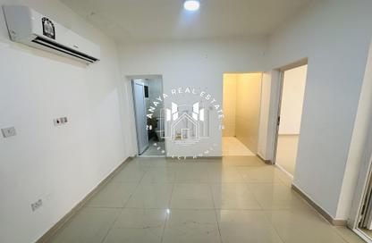 Compound - 2 Bedrooms - 1 Bathroom for rent in Ain Khaled Villas - Ain Khaled - Doha
