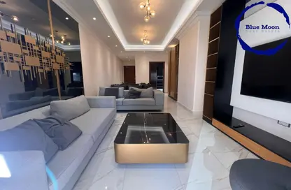 Apartment - 3 Bedrooms - 4 Bathrooms for rent in Floresta Gardens - Floresta Gardens - The Pearl Island - Doha