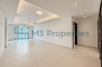 Apartment - 1 - 2 for rent in Viva East - Viva Bahriyah - The Pearl Island - Doha