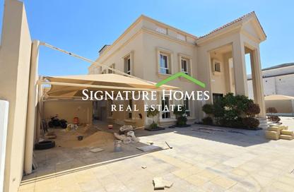 Villa - 6 Bedrooms - 6 Bathrooms for rent in Al Dafna - Al Dafna - Doha