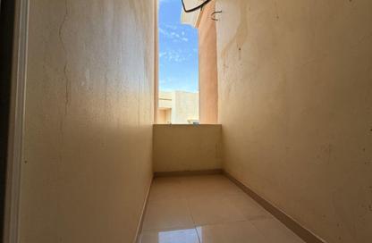 Apartment - 2 Bedrooms - 2 Bathrooms for rent in Al Sadd Road - Al Sadd - Doha