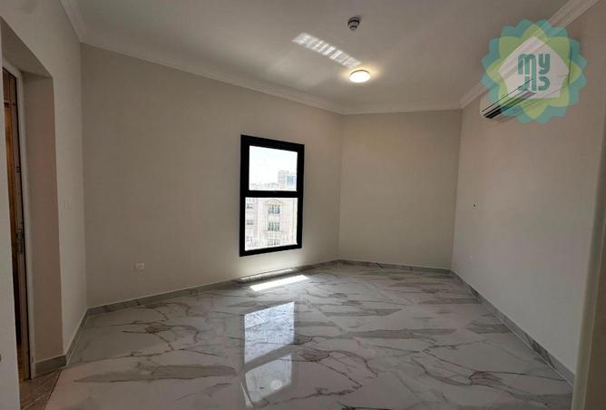 60614270 - Property Image 3