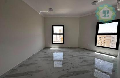 Apartment - 3 Bedrooms - 4 Bathrooms for rent in Anas Street - Fereej Bin Mahmoud North - Fereej Bin Mahmoud - Doha