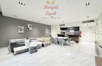 Apartment - 2 Bedrooms - 3 Bathrooms for rent in Boulevard View - Yasmeen City - Lusail