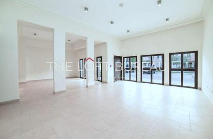Townhouse - 3 - 4 for rent in Venezia - Qanat Quartier - The Pearl Island - Doha